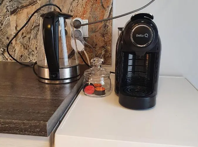 Luksusowy Ul. Kwiatkowskiego 莱鲍