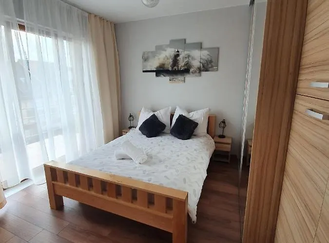 公寓 Luksusowy Ul. Kwiatkowskiego 莱鲍